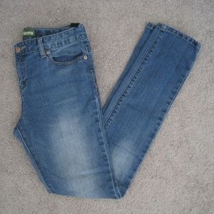 Old Navy Super Skinny Jeans - Size 14